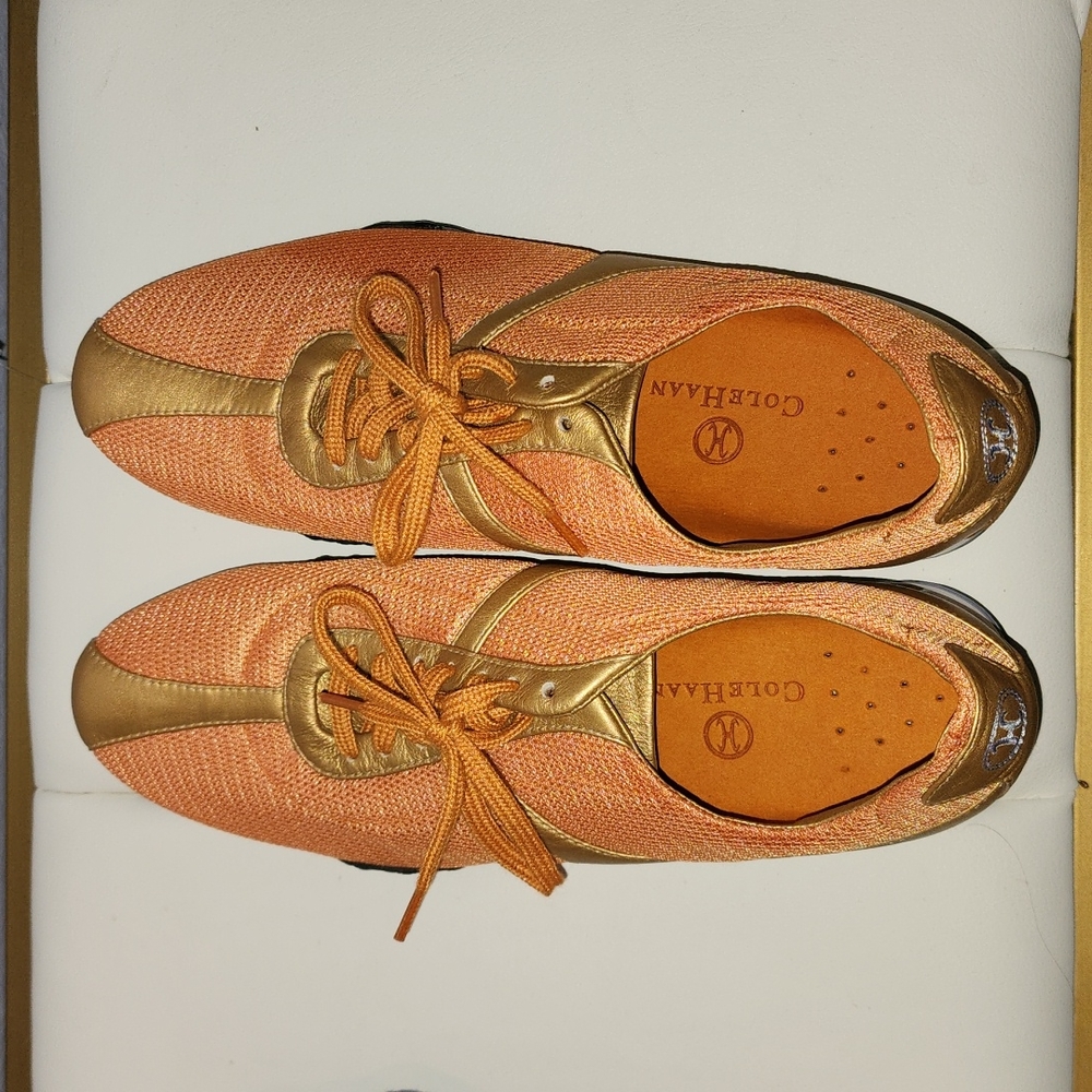 NWOT Cole Haan tennis shoes SZ 8.5